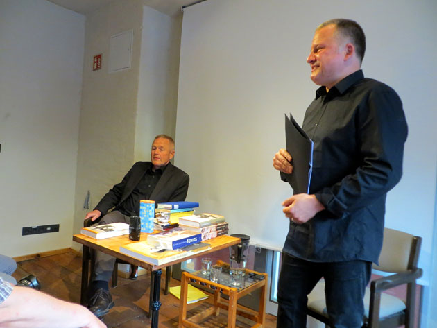 Rdiger Fuchs und Olaf Khl am 2. Juni 2016 im Literaturhaus Rostock