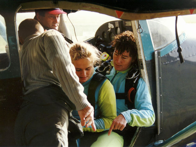 Magdalena Kühl Fallschirmabsprung 2003