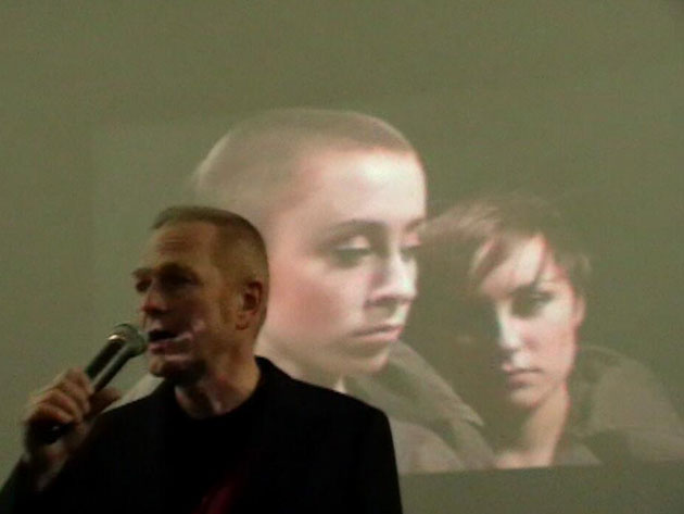 Olaf Khl performing Sistars "Synu" in Krakw, 29.3.2015